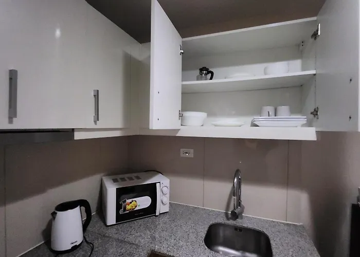 Bgc Uptown Mall Apartamento *