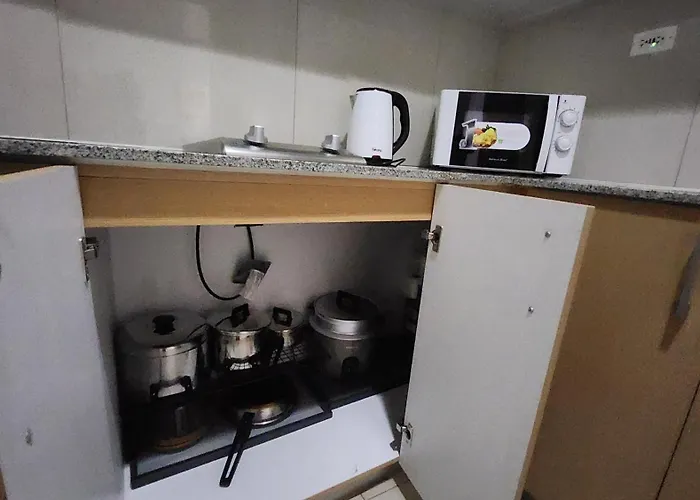 Bgc Uptown Mall Apartamento *